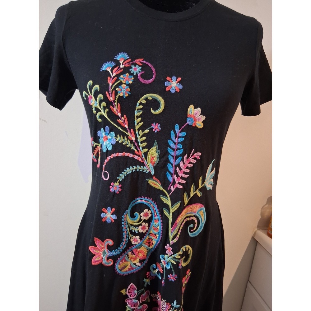 Johnny Was Xs ‎ Womens Black Embroidered Floral Paisley handkerchief  style